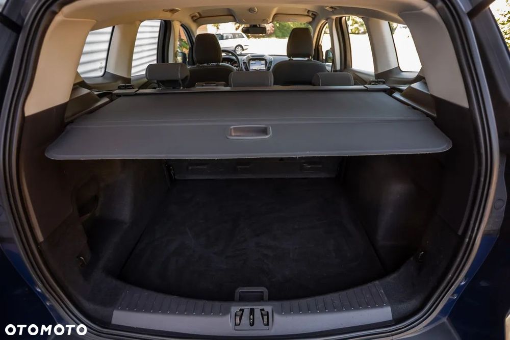 Ford Kuga 2.0 TDCi 4x4 Titanium - 11