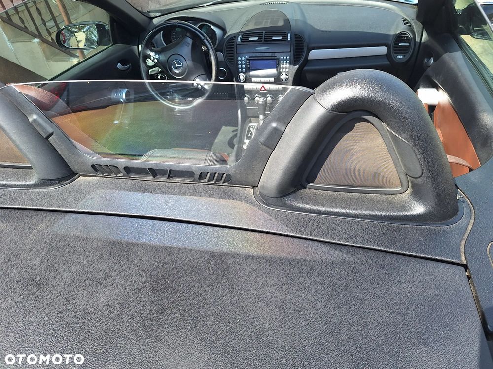 Mercedes-Benz SLK - 17