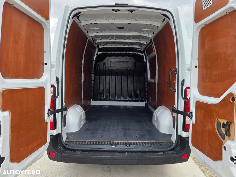 Renault New Master L2H2 - 9