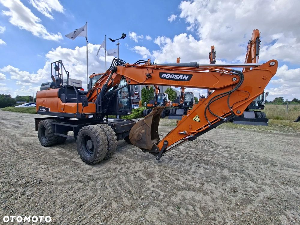 Doosan DX140W-5 - 10