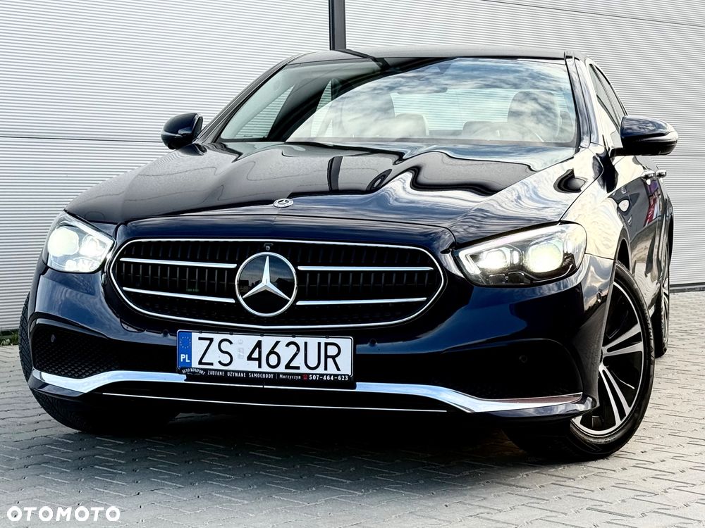 Mercedes-Benz Klasa E 300 9G-TRONIC - 1