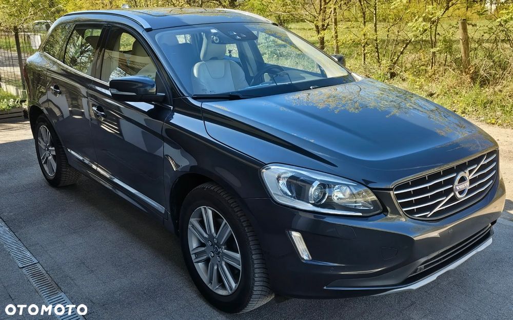 Volvo XC 60 D4 AWD Summum - 1