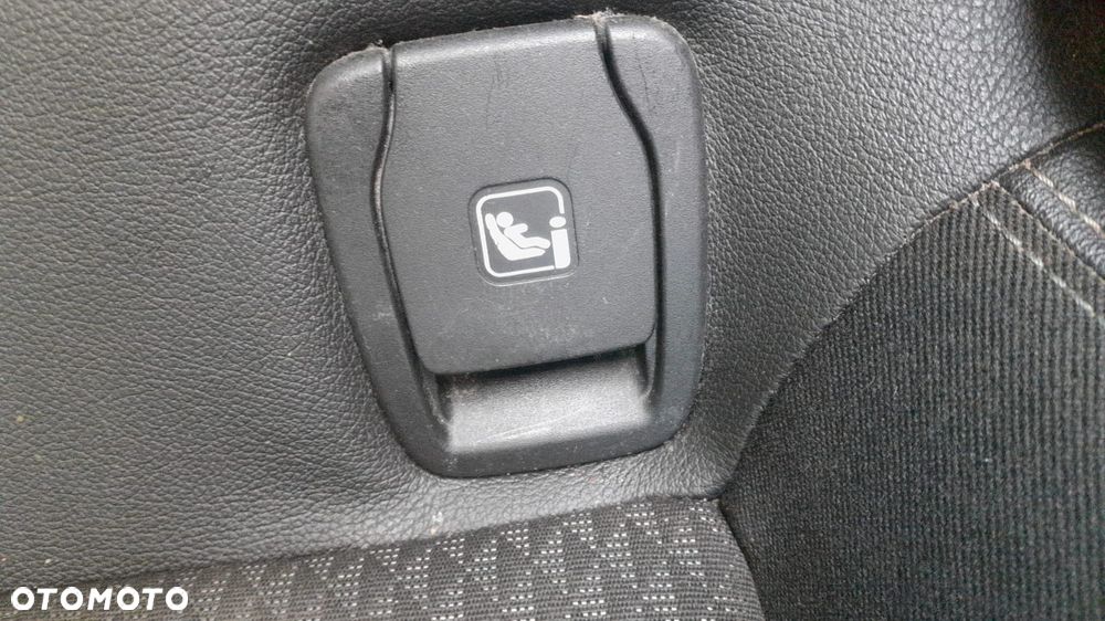 Opel Astra - 25
