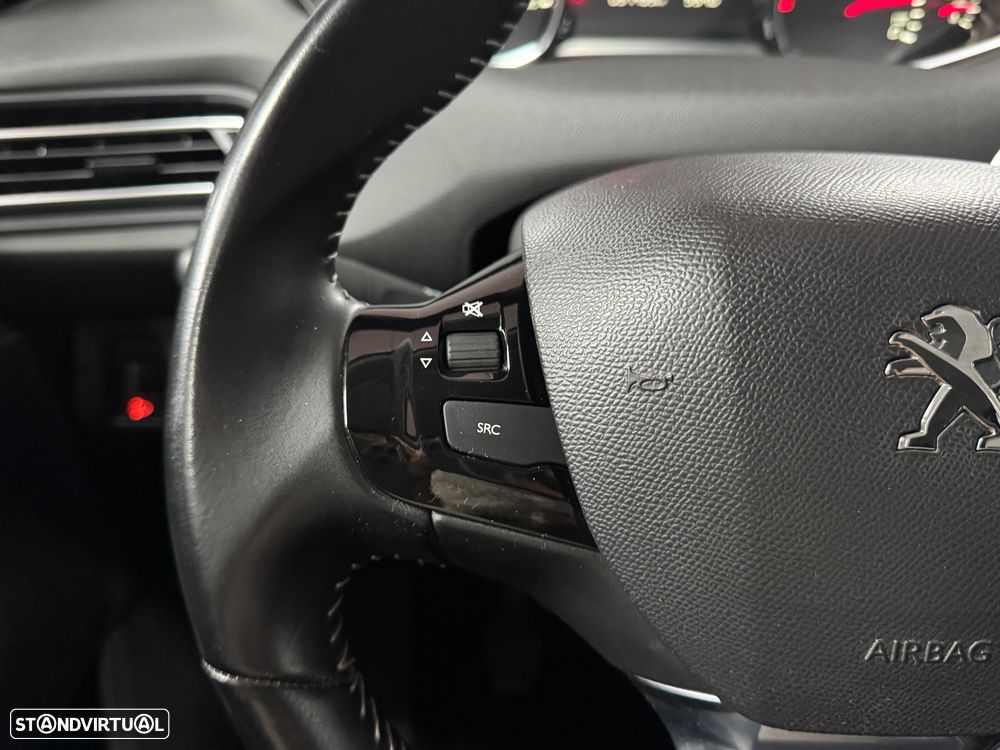 Peugeot 308 1.5 BlueHDi Style - 21