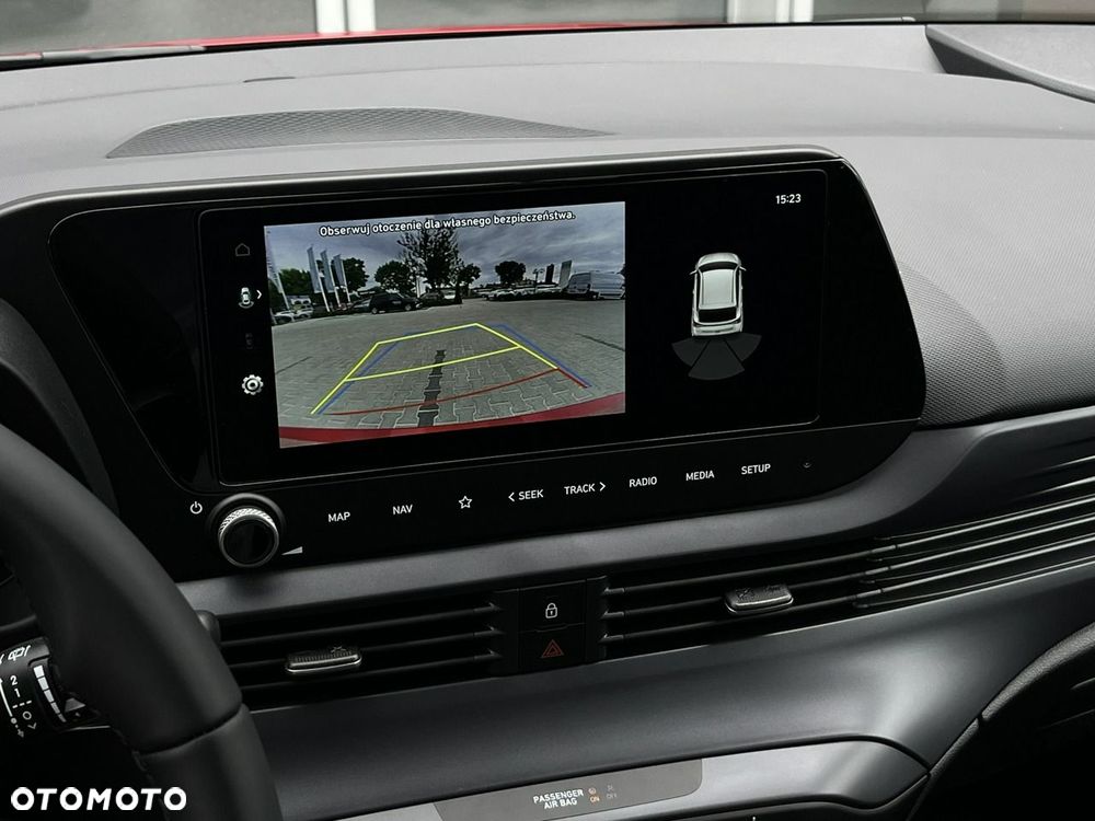 Hyundai i20 - 20