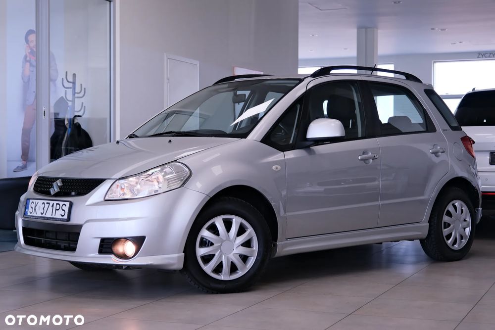 Suzuki SX4 1.6 Premium - 1