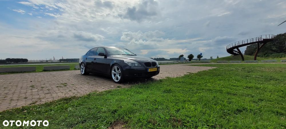 BMW Seria 5 - 36