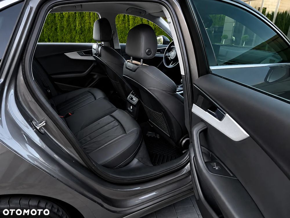 Audi A4 Limousine - 8