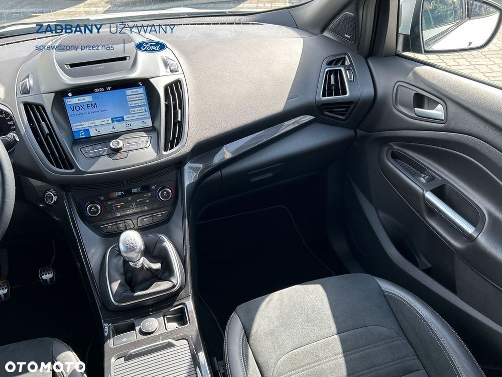 Ford Kuga 1.5 EcoBoost 2x4 ST-Line - 14