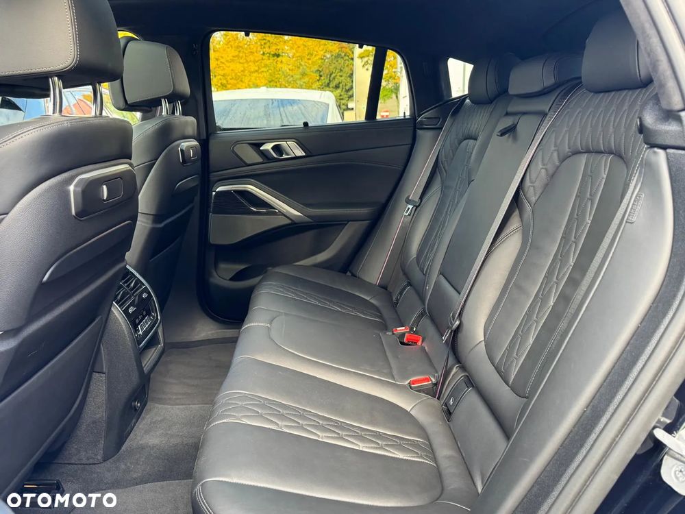 BMW X6 xDrive30d - 34