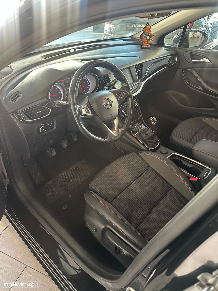 Opel Astra 1.5 D S&S - 8