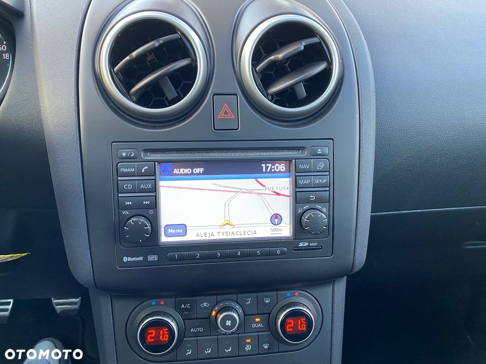 Nissan Qashqai 2.0 360 - 6