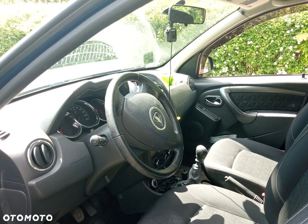 Dacia Duster 1.5 dCi Laureate 4x4 - 3