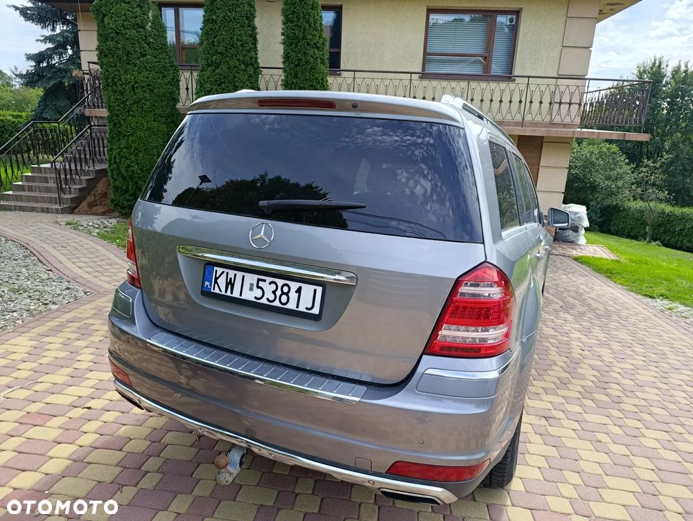 Mercedes-Benz GL 350 CDI DPF 4Matic BlueEFFICIENCY 7G-TRONIC - 7