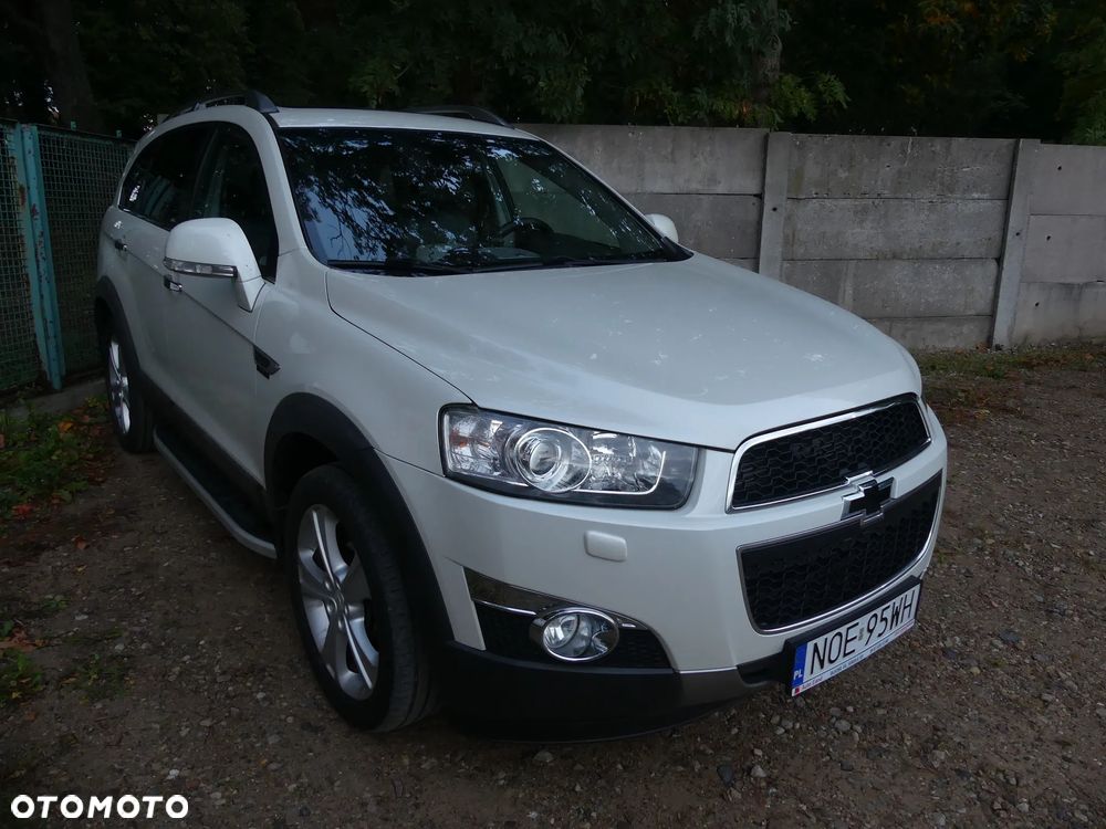 Chevrolet Captiva 2.2 d LTZ - 1