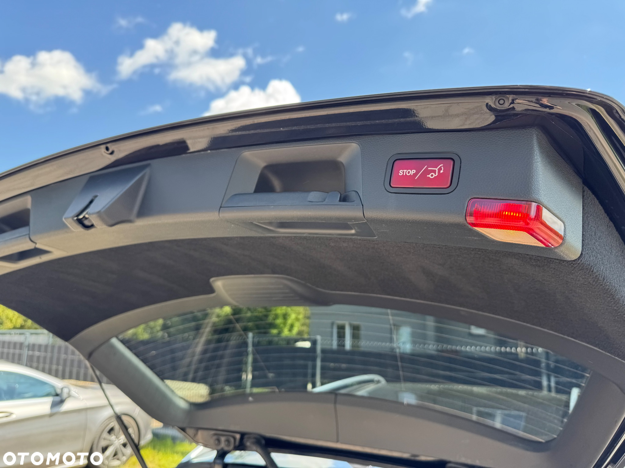 Mercedes-Benz Klasa C 220 d 4Matic T 7G-TRONIC AMG Line - 20