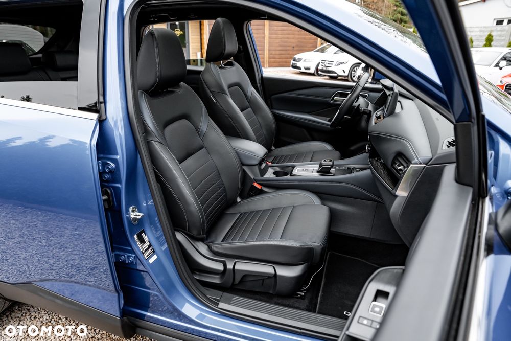 Nissan Qashqai 1.3 DIG-T Tekna DCT - 23