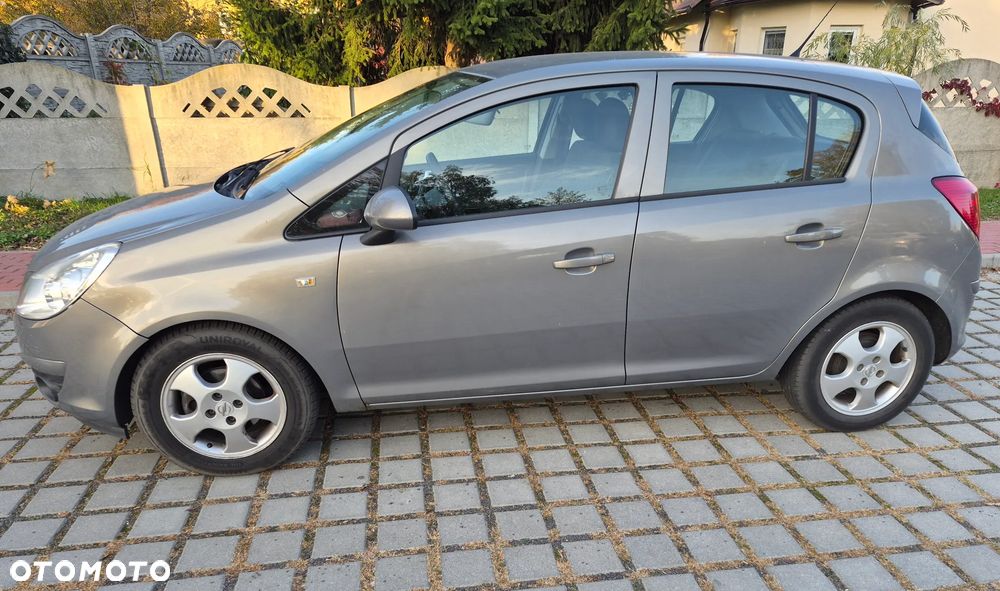 Opel Corsa - 1