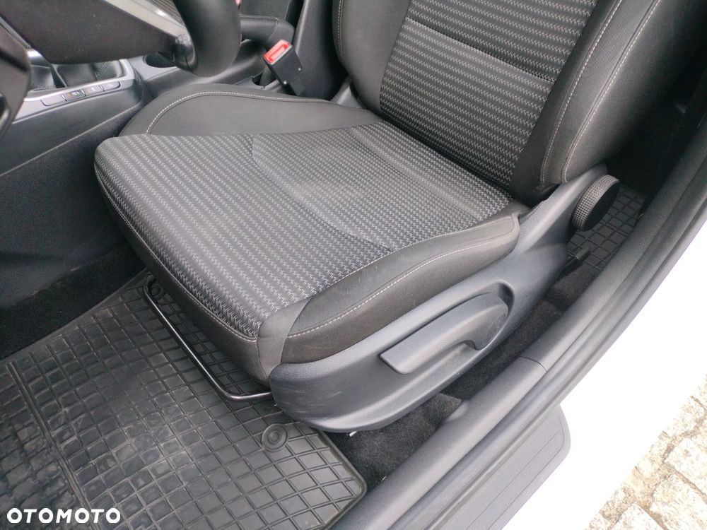 Kia Ceed 1.5 T-GDI M - 15