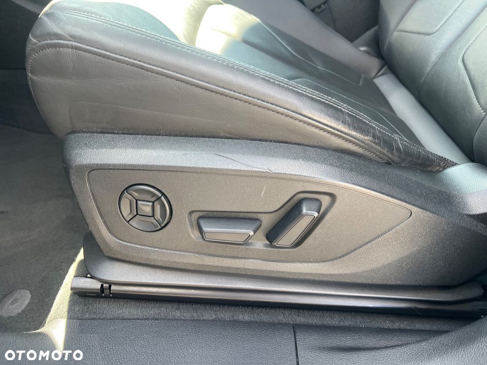 Audi Q3 35 TDI Advanced S tronic - 11