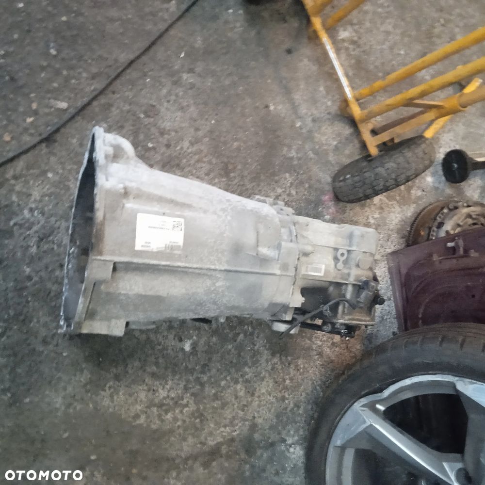 Skrzynia biegów Crafter 2.0TDI HVW9062606900 - 1