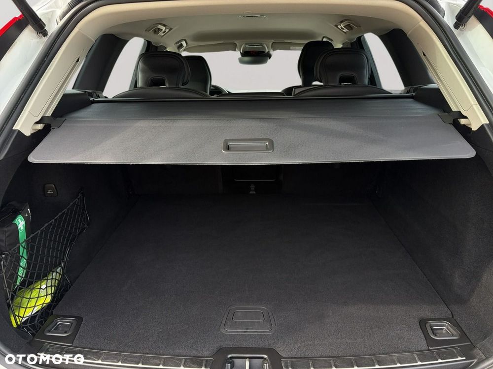 Volvo XC 60 B4 B Inscription - 26