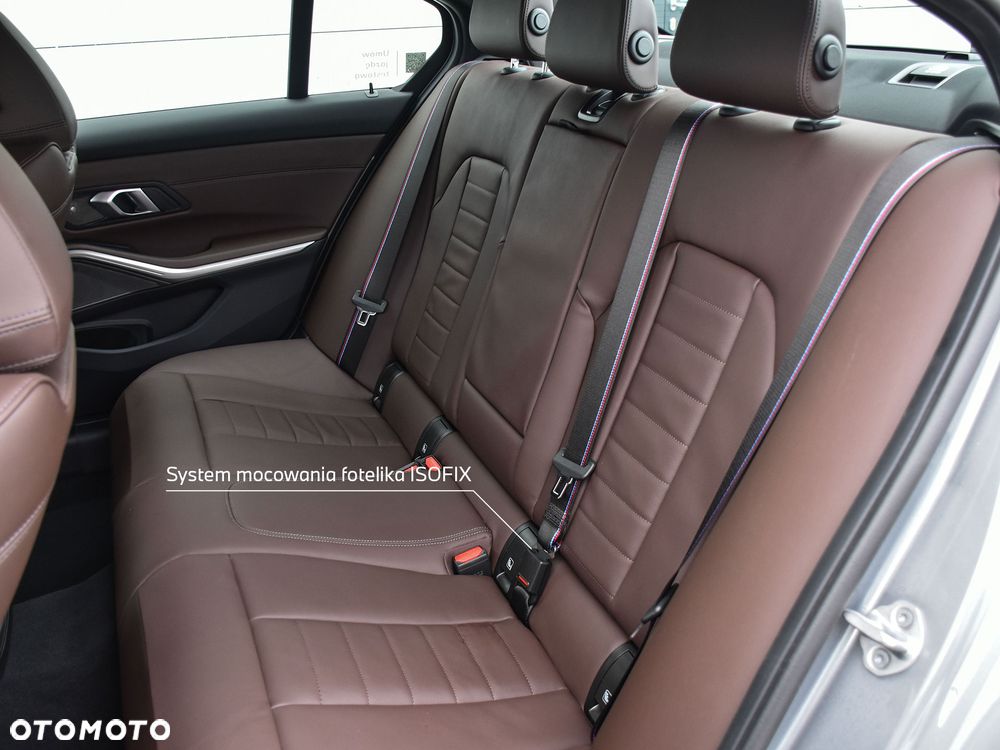 BMW Seria 3 330i M Sport - 20