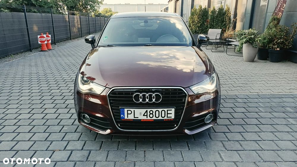 Audi A1 Sportback 1.6 TDI S tronic S line Sportpaket - 3