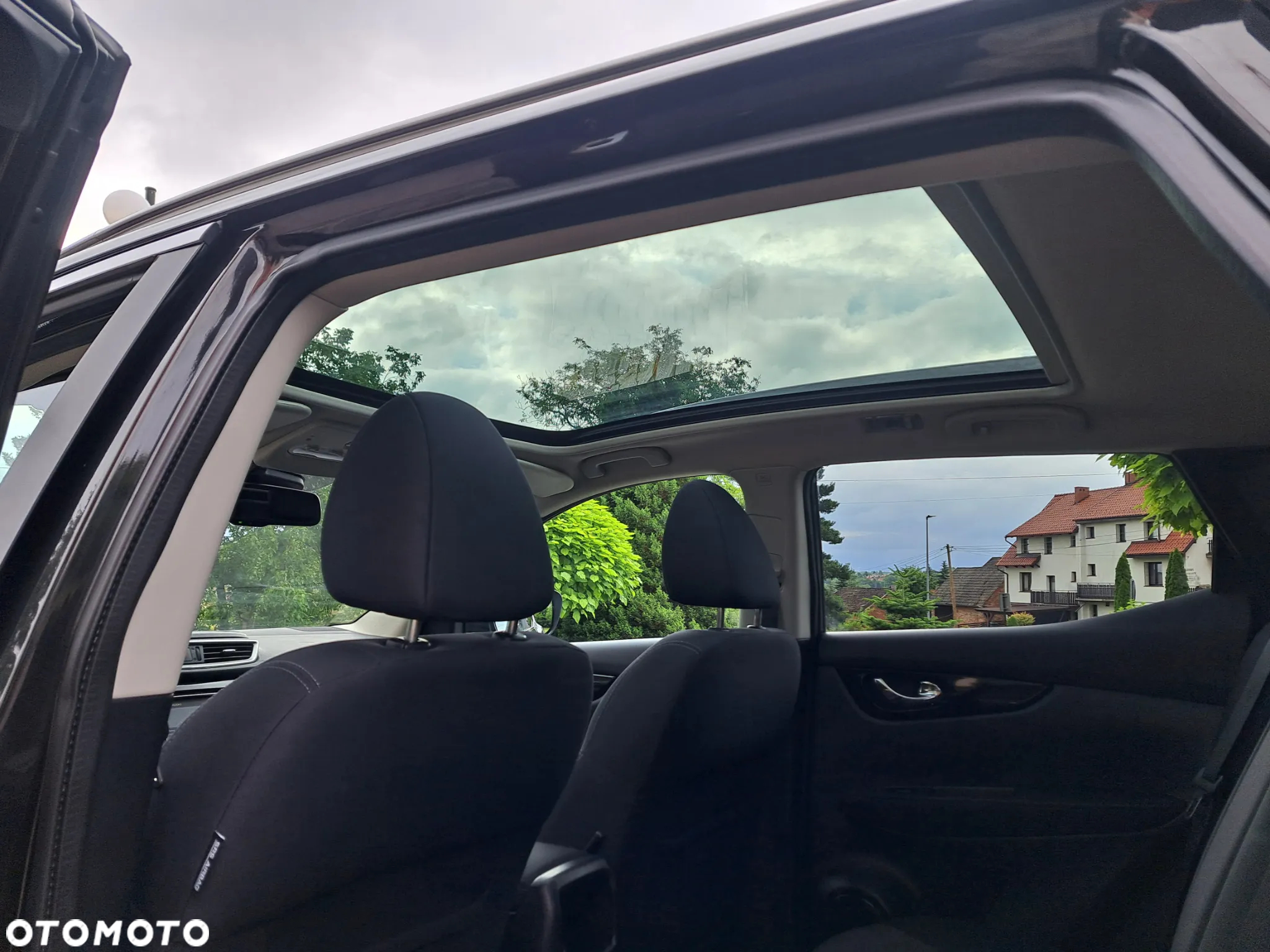 Nissan Qashqai 1.5 dCi Tekna - 12