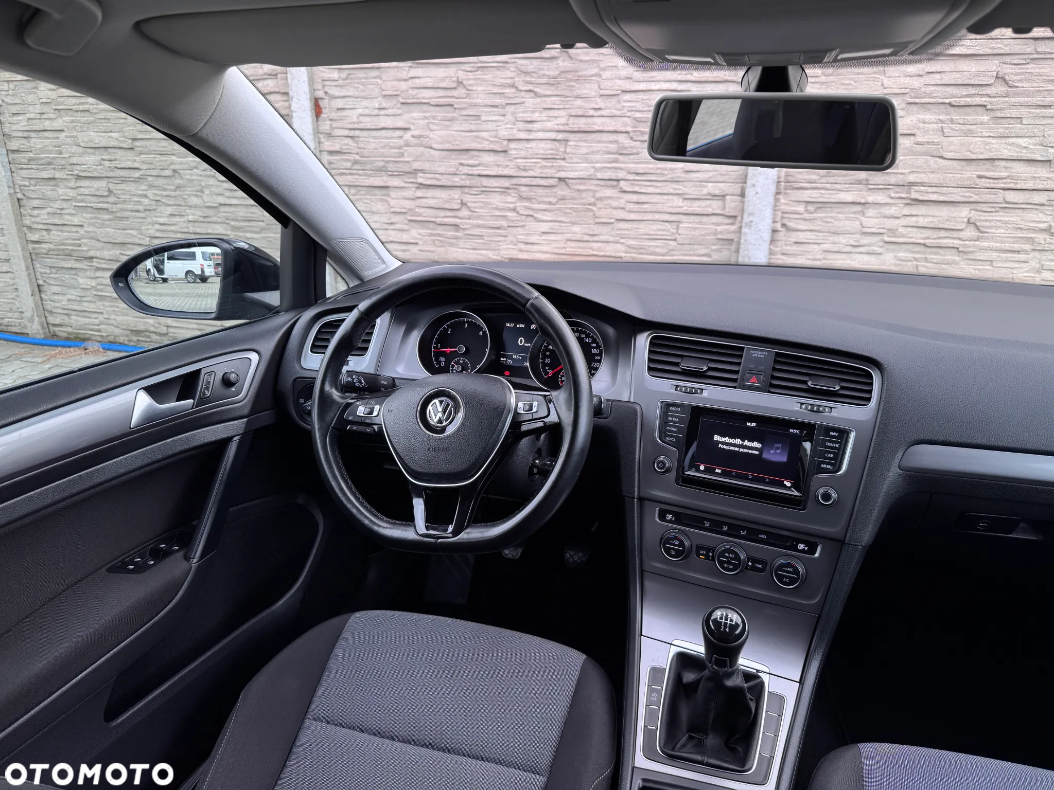 Volkswagen Golf VII 1.6 TDI BMT Highline - 20