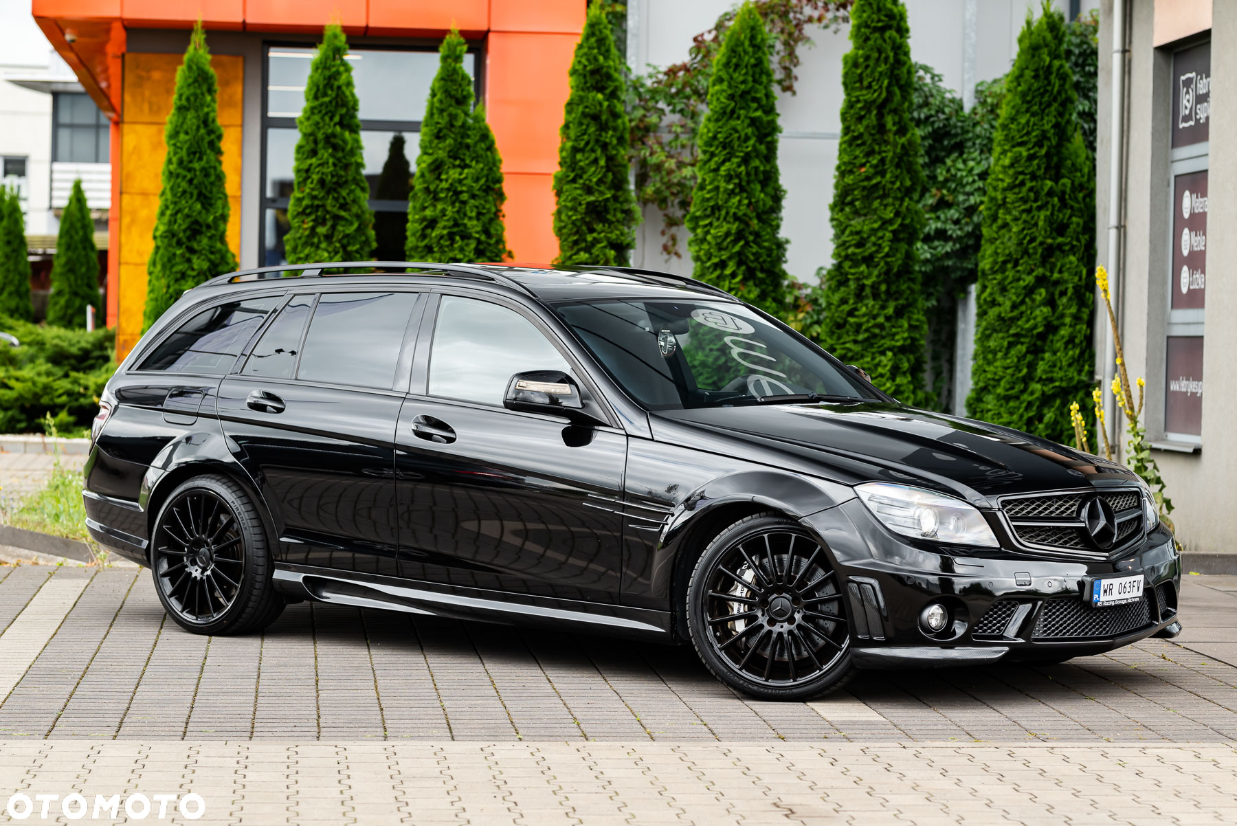 Mercedes-Benz Klasa C 63 AMG T 7G-TRONIC SPORT EDITION - 10