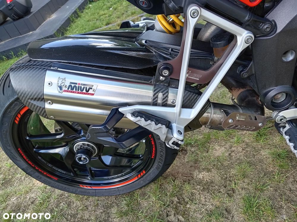 Ducati Multistrada - 10