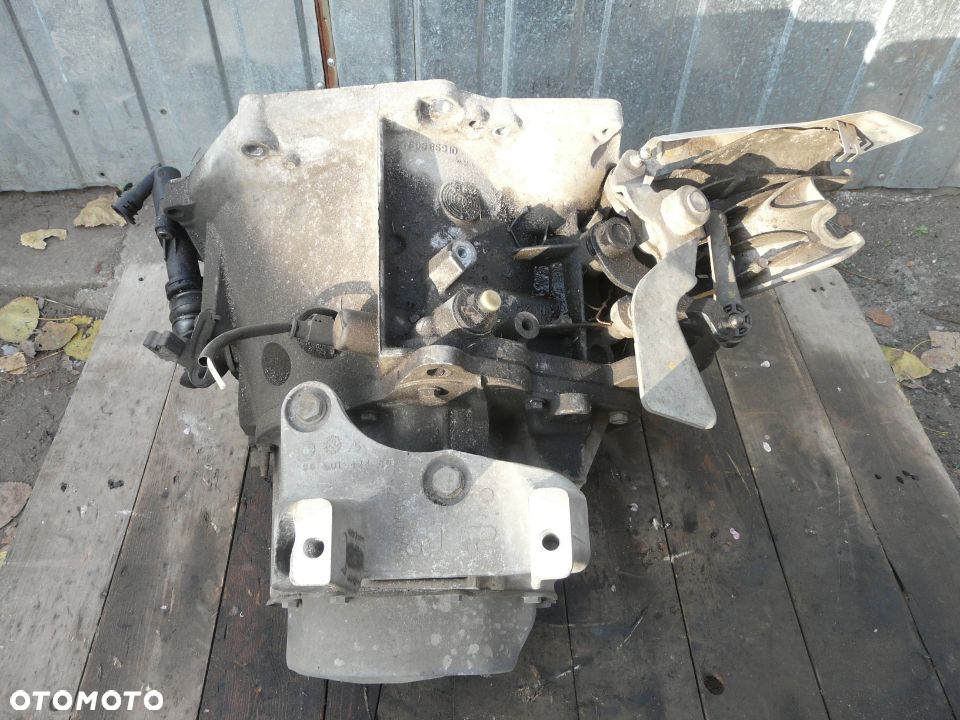 Skrzynia biegów 20dm65 Peugeot 508 1,6 E-HDI Citroen - 3