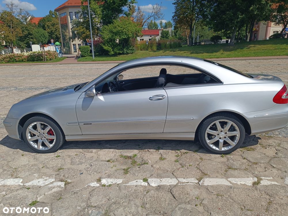 Mercedes-Benz CLK - 3