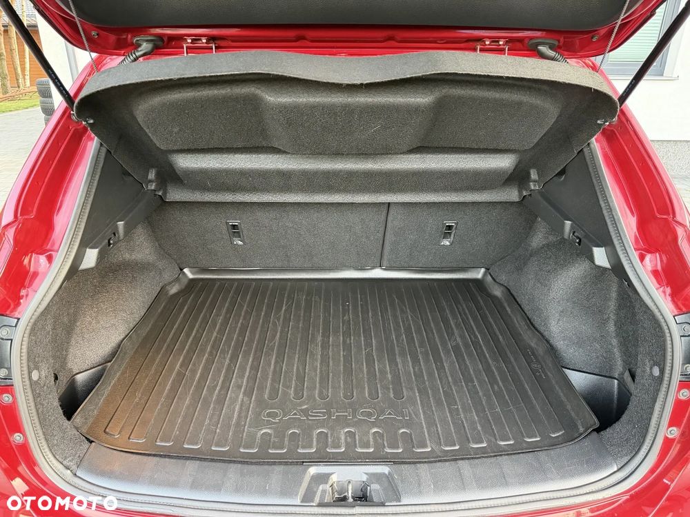 Nissan Qashqai 1.6 DIG-T Tekna+ - 34