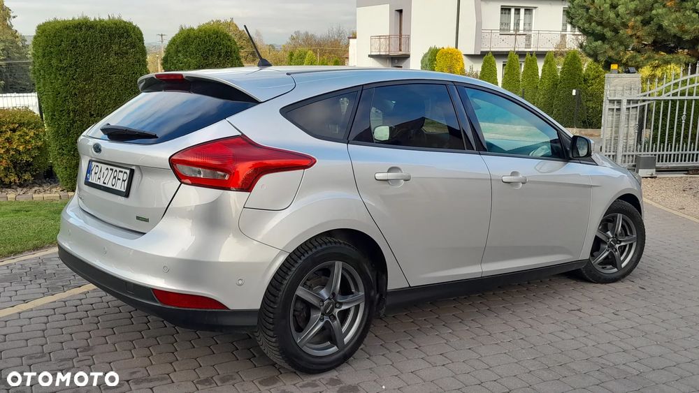 Ford Focus - 17