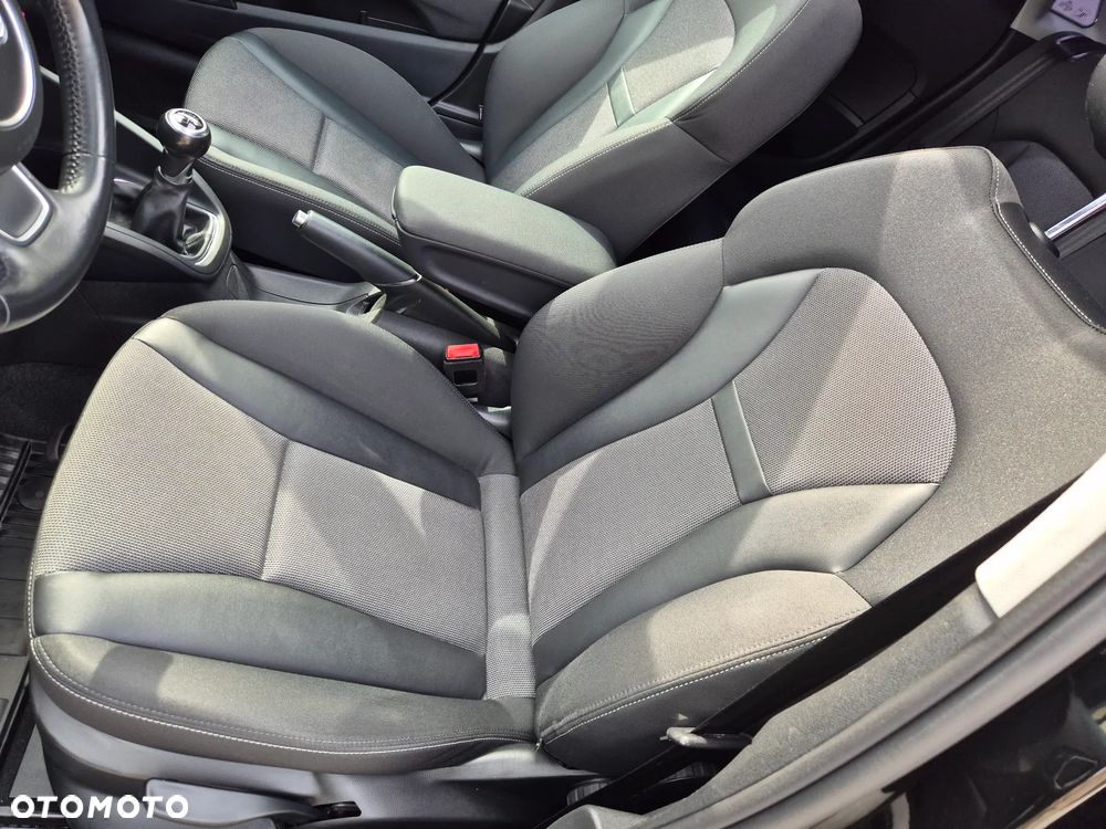 Audi A1 Sportback 1.4 TFSI S line edition - 11