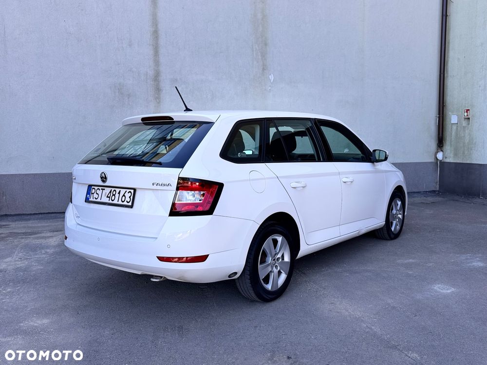 Skoda Fabia 1.0 Ambition - 6