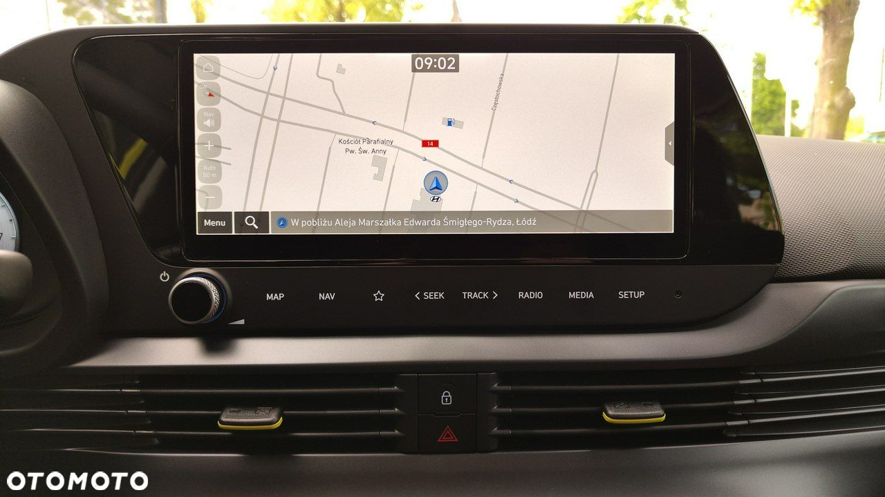 Hyundai i20 - 20