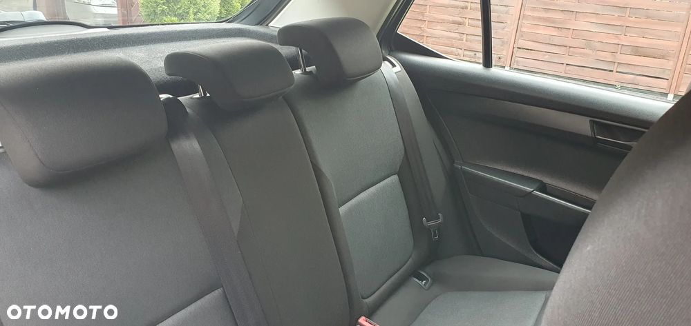Skoda Fabia 1.2 TSI Cool Edition - 25