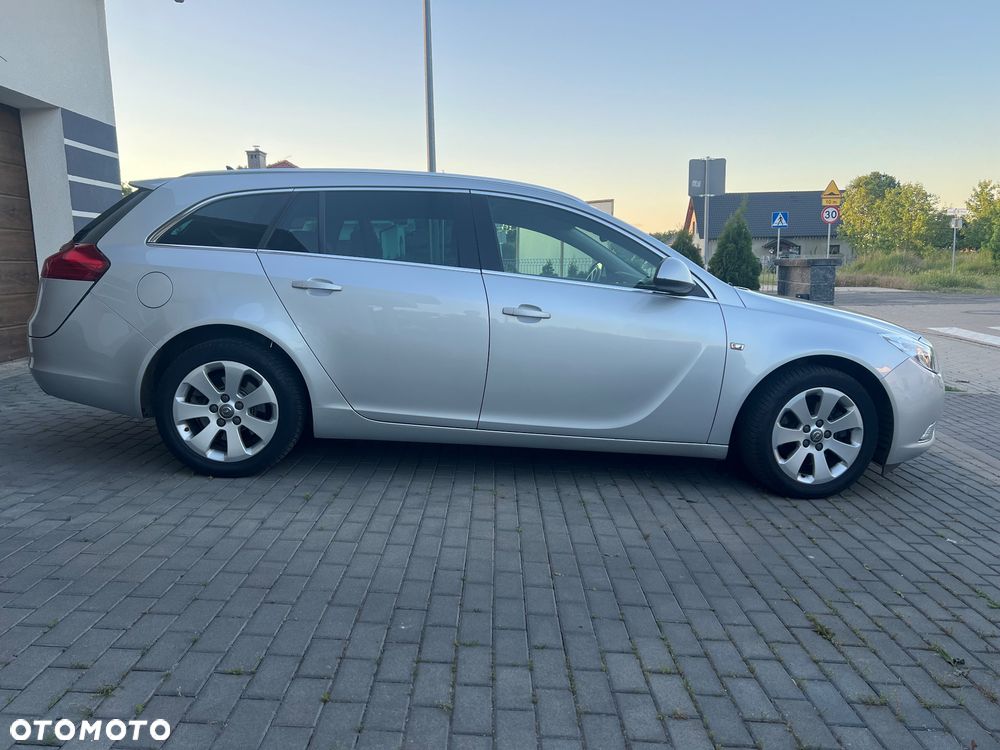 Opel Insignia - 11
