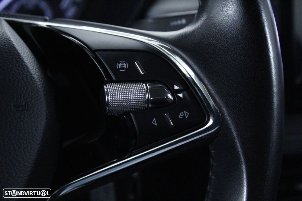 Skoda Fabia 1.0 MPI Selection - 23