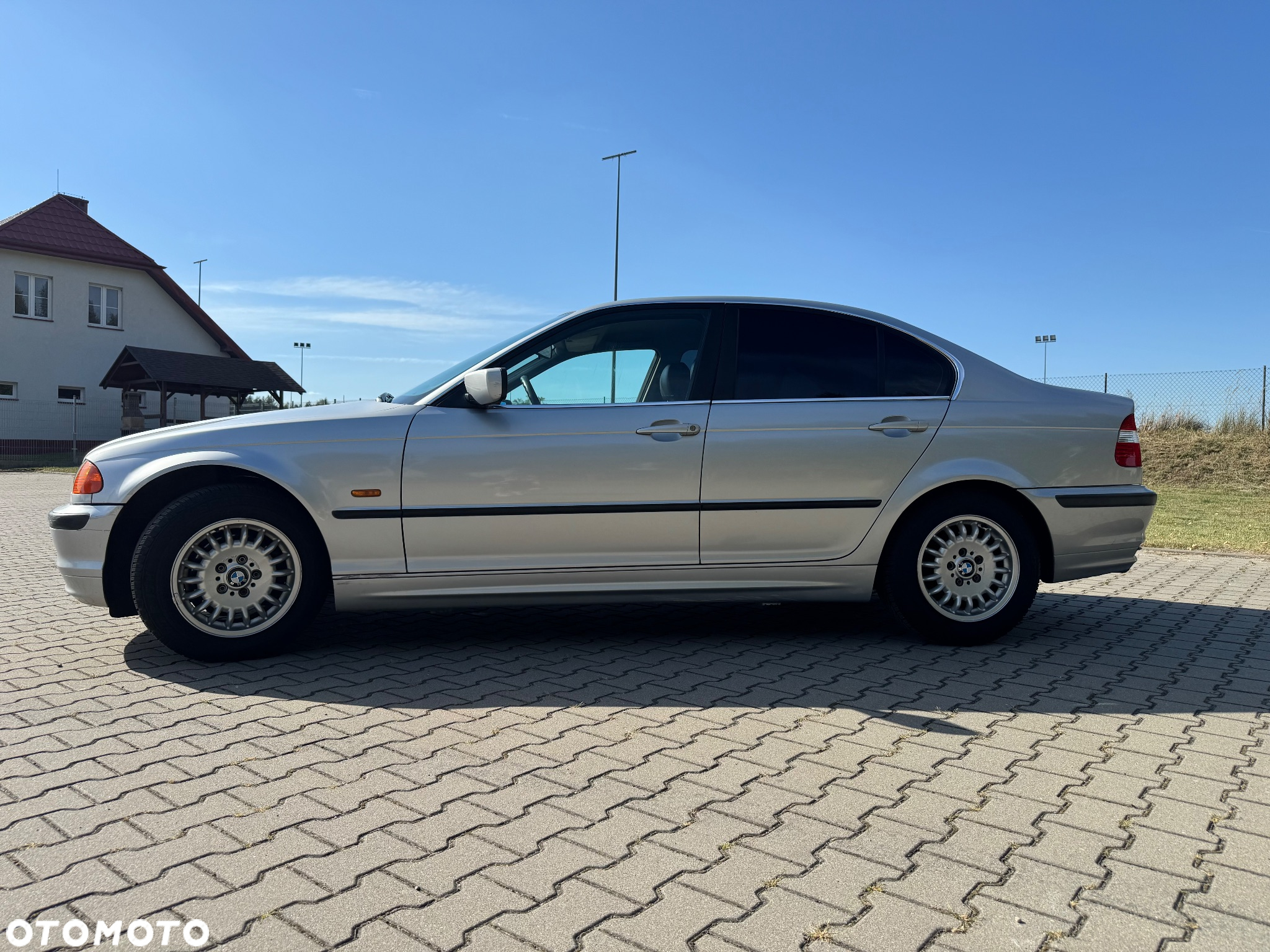 BMW Seria 3 323i - 27