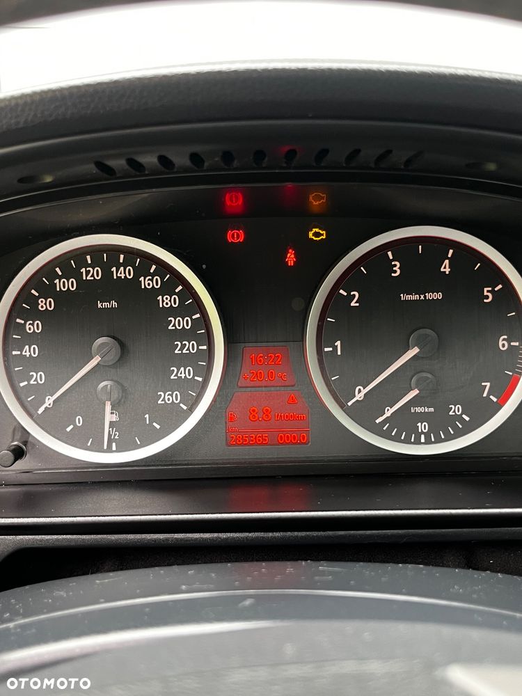 BMW Seria 5 523i - 9