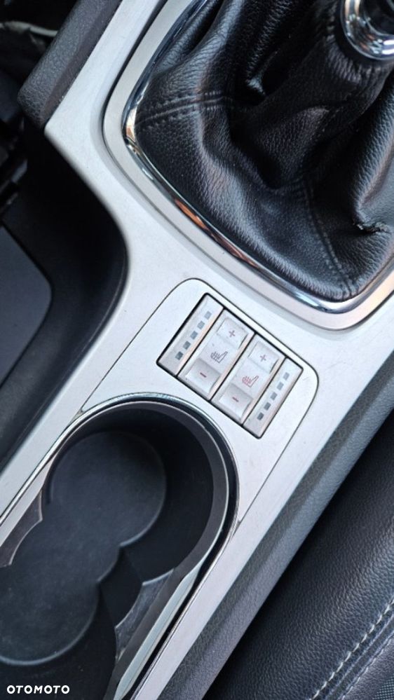 Ford Mondeo 2.0 TDCi Titanium X - 24