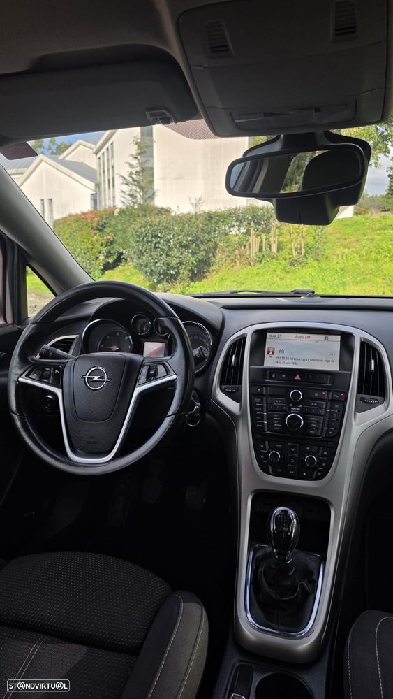 Opel Astra Sports Tourer 1.7 CDTI DPF ecoFLEX S&S 105g 150 Anos - 9