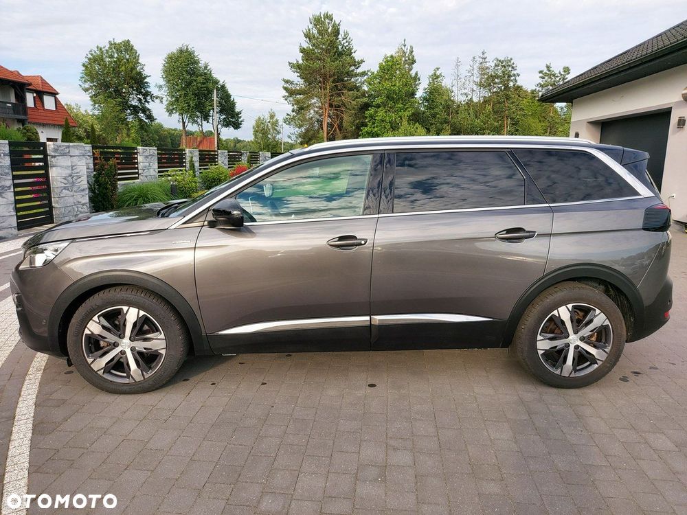 Peugeot 5008 - 2