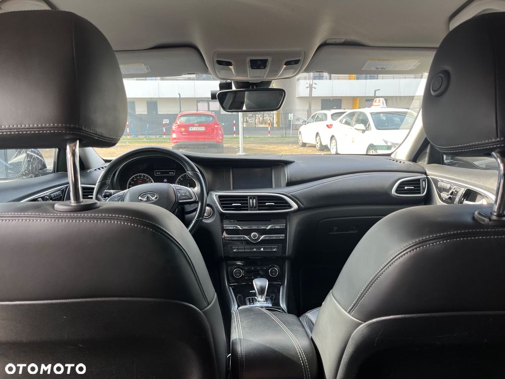 Infiniti QX30 2.0t DCT AWD Premium - 8