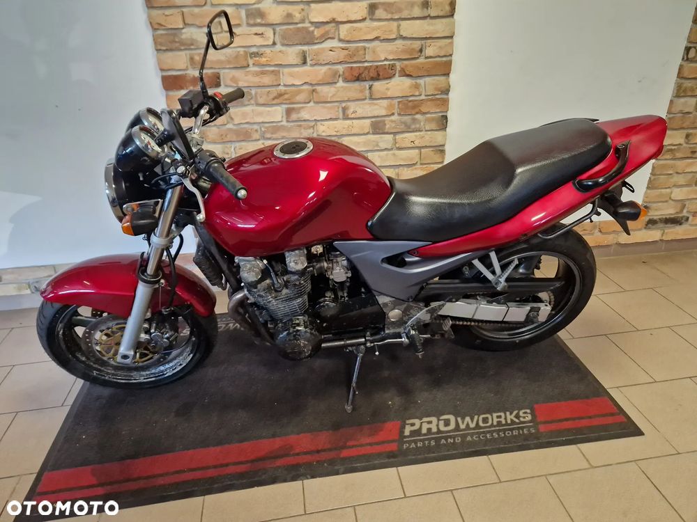Kawasaki ZR - 6