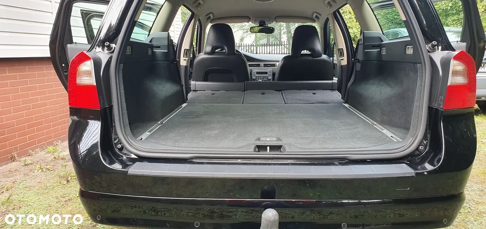 Volvo V70 2.0 Momentum - 17